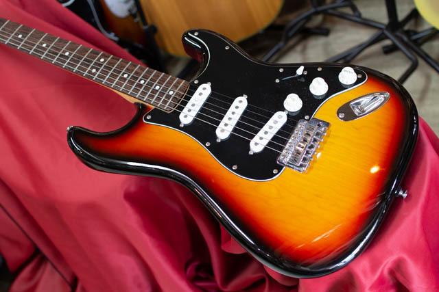 Squier by Fender Stratocaster SB スクワイヤー / スクワイア