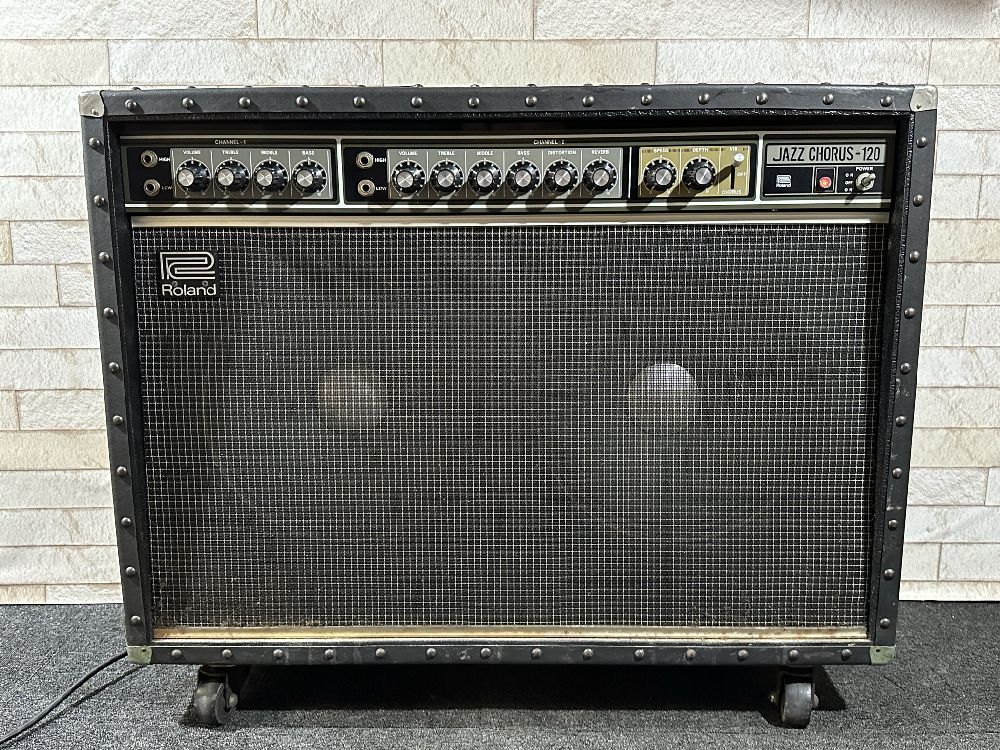 142○〇 名機 Roland JAZZ Chorus JC-120 ギターアンプ 142○〇 名機 Roland JAZZ Chorus JC-120 ギターアンプ