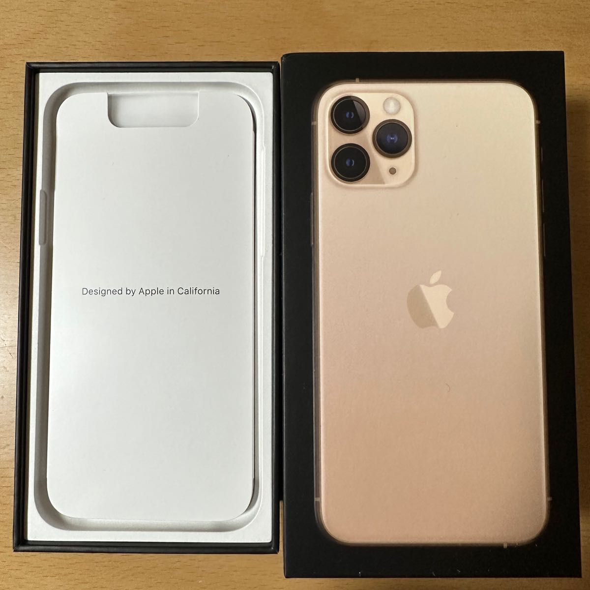 iPhone 11 Pro ゴールド 256 GB SIMフリー　ジャンク品 Apple Apple Store