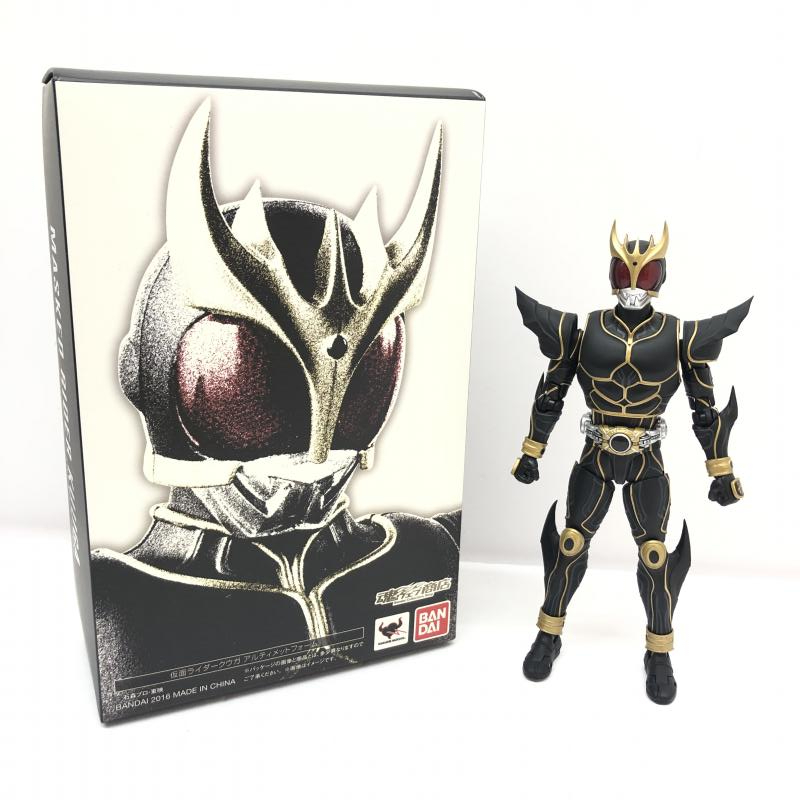 大人も着やすいシンプルファッション 【中古】【開封品】S.H.Figuarts