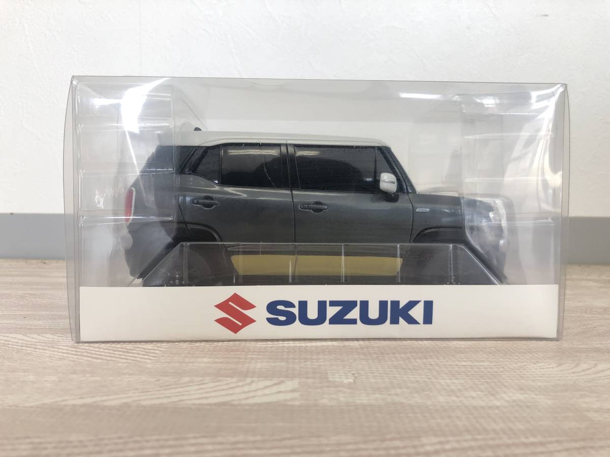 [ as good as new ] Suzuki XBEE Novelty color sample minicar Cross Be mineral gray metallic 3 tone 1/18 size [ not for sale ]