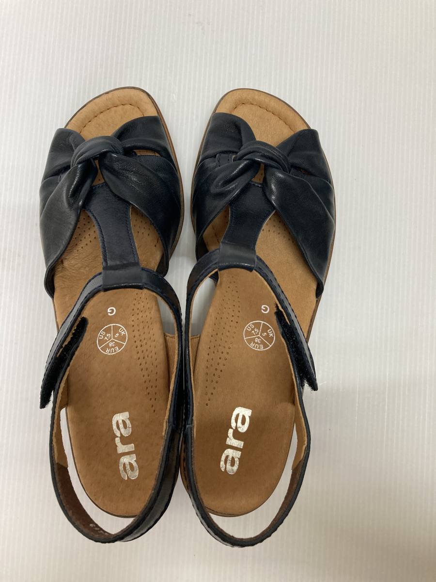 ●お買い得！！マドラスara　サンダル　ARL35110　navy　24.5㎝　脚に沿い履き心地はいい　マジックテープ式で脱ぎ履き簡単_画像7