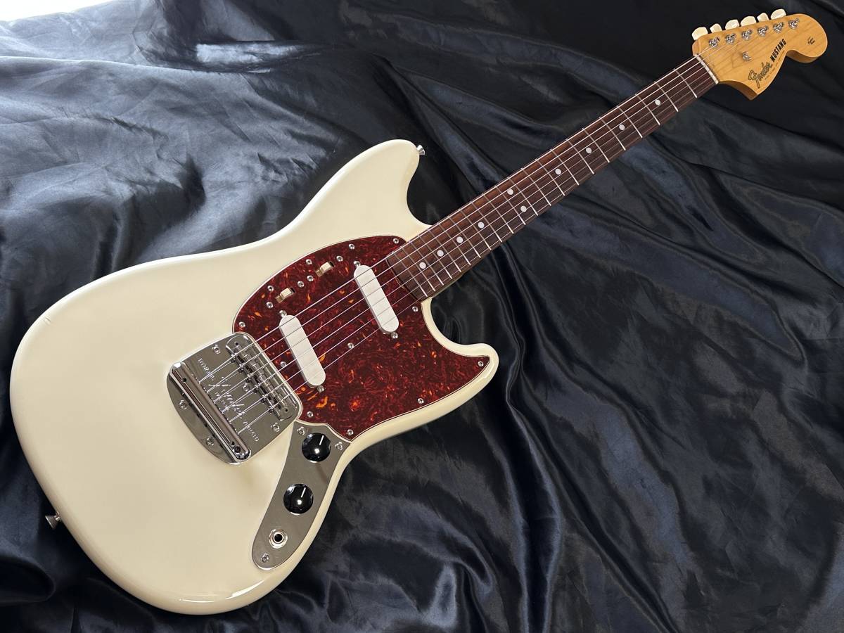 Fender Made in Japan Exclusive Classic 60s Mustang 2016年製