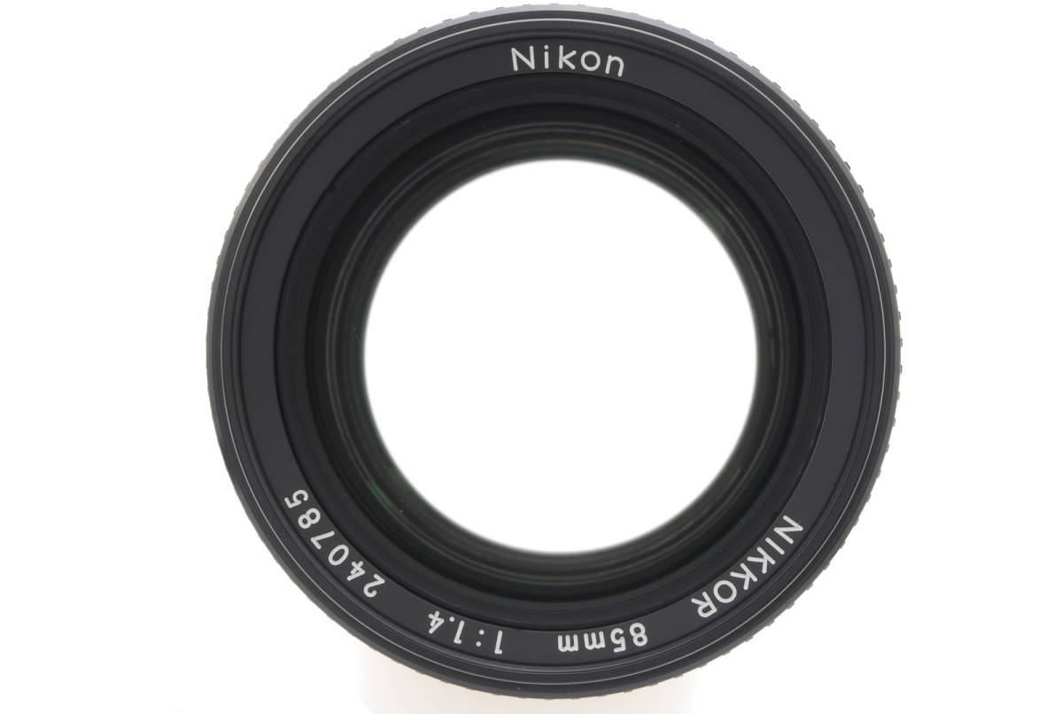 Nikon Ai-S NIkkor 85mm f1.4 動作も写りもOK 概ねキレイ 前後キャップ