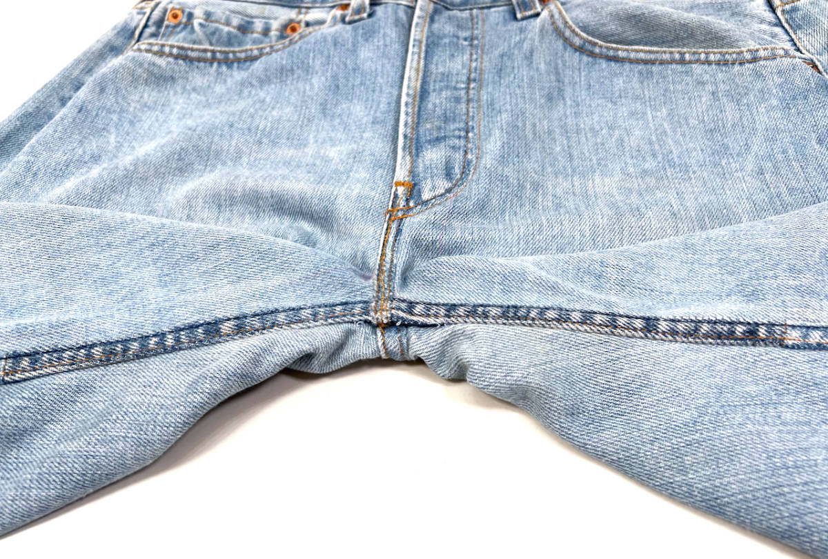 希少イギリス製 1990s LEVI'S 501 W34 L30 MADE IN UK(299) Indigoオールドユーロリーバイス デニムパンツ インディゴ 縦落ちの画像8