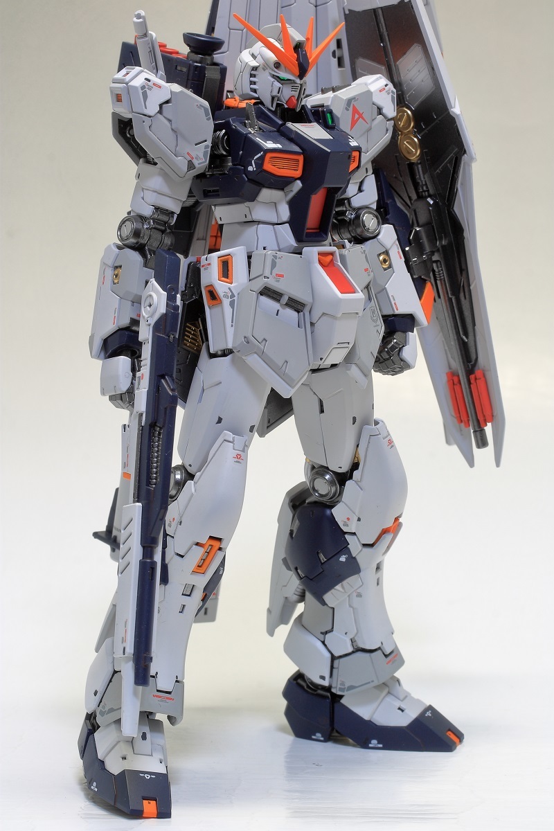1/144 RG RX-93 νガンダム 塗装済み完成品 | lo3btna.com