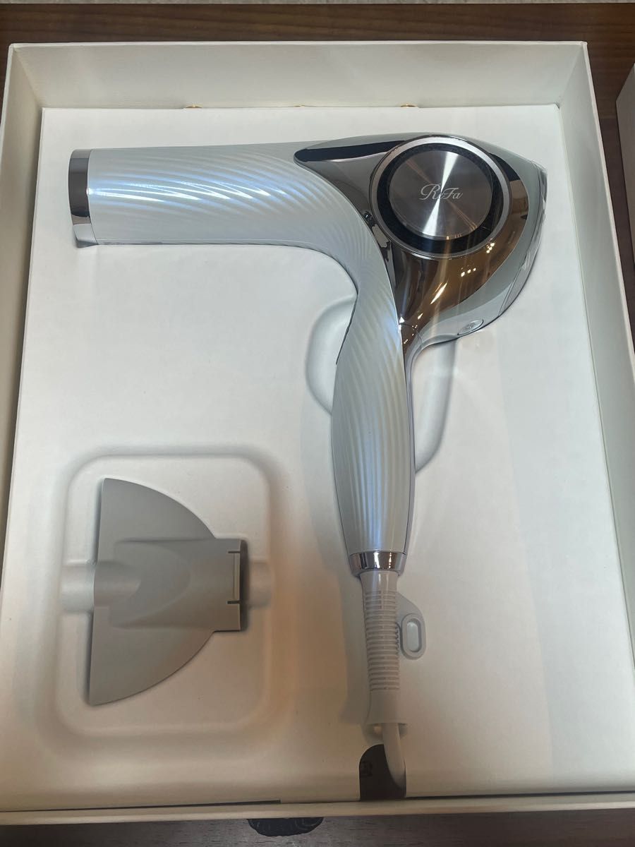 ReFa BEAUTECH DRYER PRO RE-AJ02A (ホワイト) | alfasaac.com