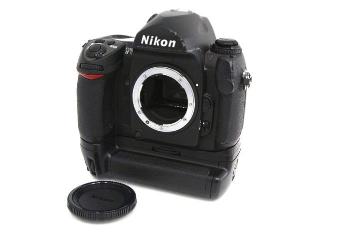 最終決算 並品|ニコン F6 ボディ バッテリーパック付 γA3944-3U2B ニコン 最終決算 並品|ニコン F6 ボディ バッテリーパック付 γA3944-3U2B ニコン