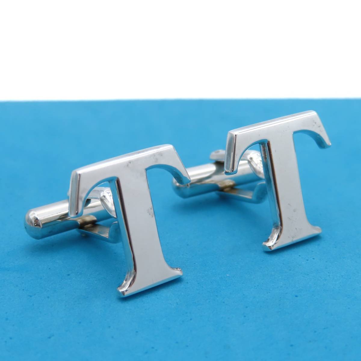 美品 Tiffany&Co. ティファニー T ロゴ シルバー カフス リンクス SILVER SV925 エンブレム モチーフ メンズ スーツ KK91