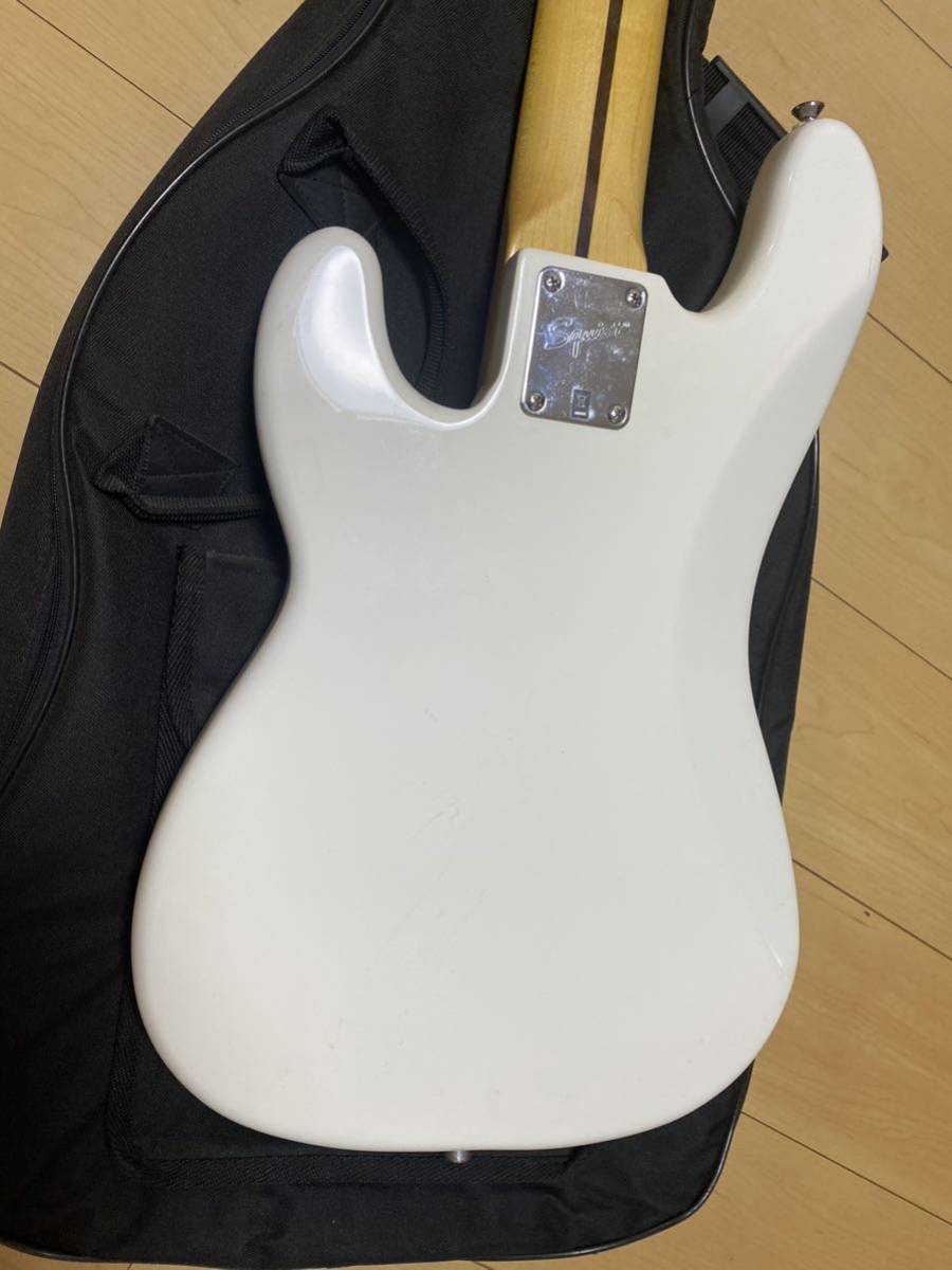 Squier precision bass エレキベース
