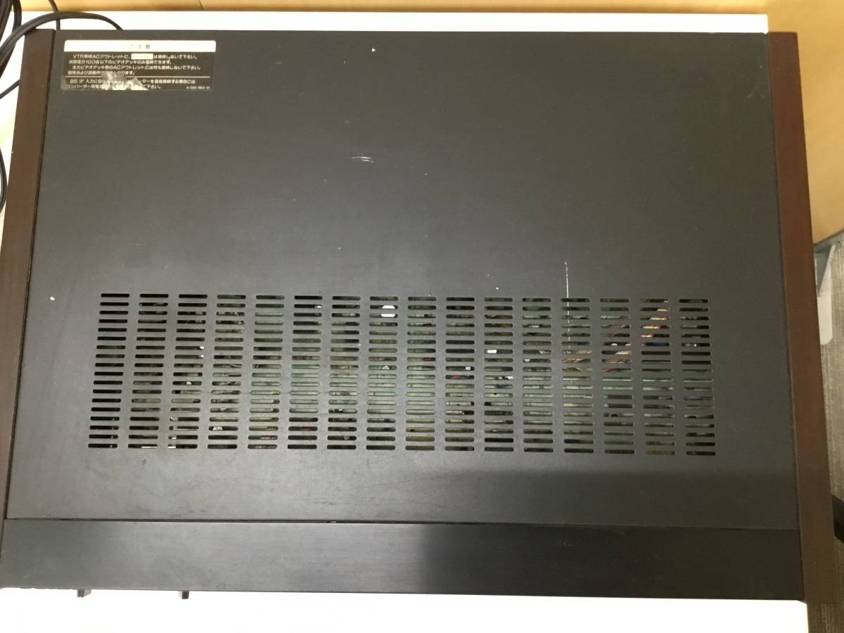 【T】【7703】SONY BSチューナー SAT-100RX 通電確認済み の画像4