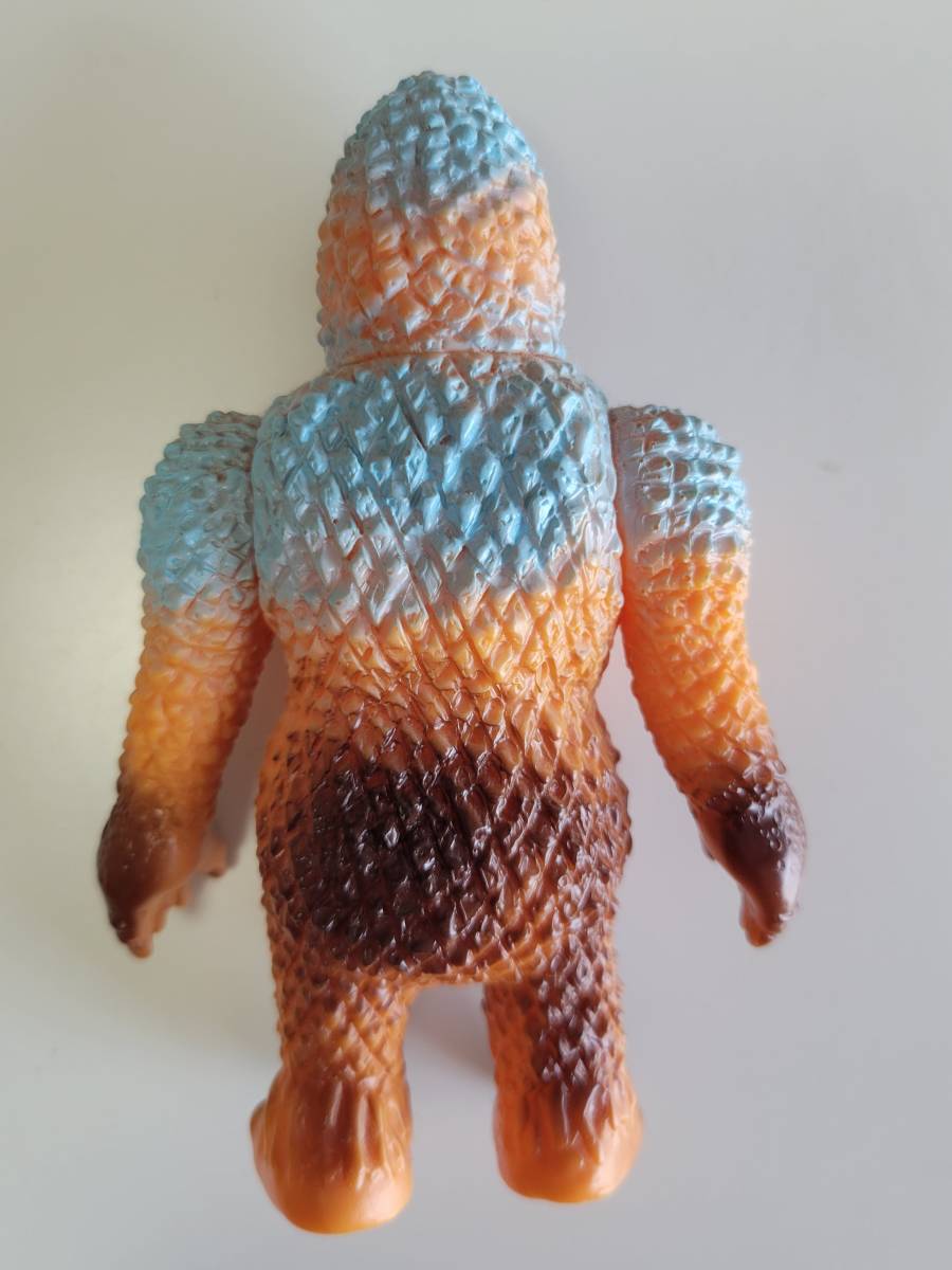 ぶたのはな ギガス ソフト焼き玩具 怪獣シリーズ ウルトラマン ソフビ
