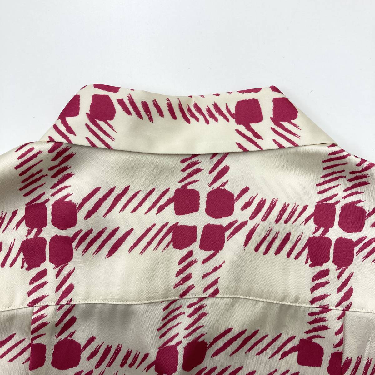 MARNI × UNIQLO オーバーサイズ オープンカラー シャツ サテン チェック ピンク Mサイズ マルニ ユニクロ 開襟 半袖 ブラウス 1031_画像9