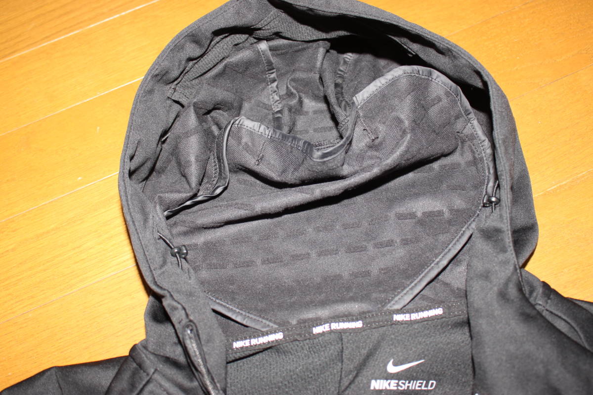 未使用ナイキNIKE メンズS スフィアシールドランナー ウインド 未使用ナイキNIKE メンズS スフィアシールドランナー ウインド