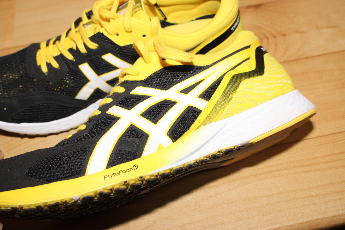 アシックスasics 27 5cm 虎走 ターサーエッジ 1011A544 アシックスasics 27 5cm 虎走 ターサーエッジ 1011A544