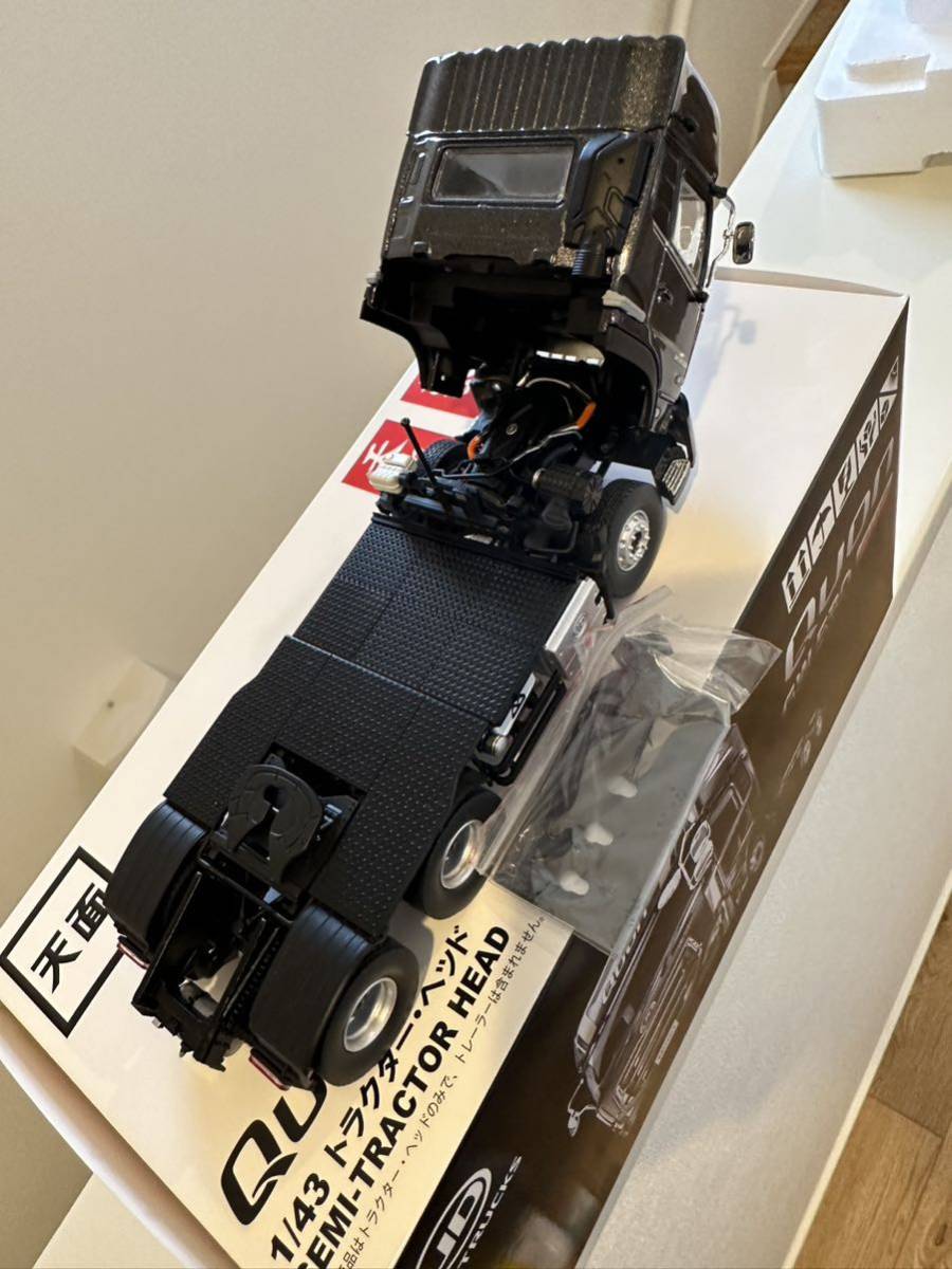 UDトラックス クオン トレーラーヘッド 1/43京商 トラック UDトラックス クオン トレーラーヘッド 1/43京商 トラック