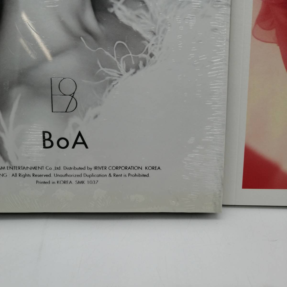 t1876 送料無料 新品 未使用 BOA ボア BoA 2点セット CD WOMAN ONE SHOT TWO SHOT 未開封 写真集 現状品 韓流 K-POP 韓国歌手_画像2