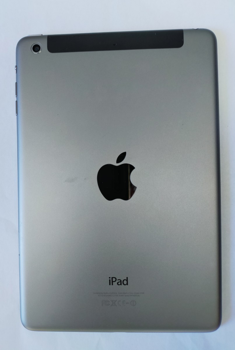 Apple　iPad ME800JA/A　_画像2