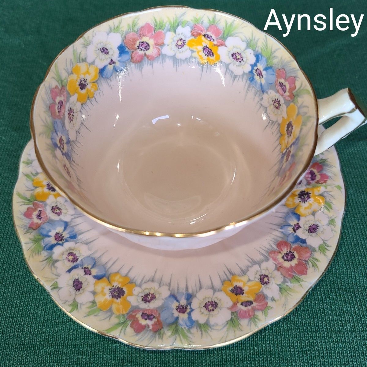 【アネモネ】AYNSLEY パステルオレンジ レリーフ模様 カップ&ソーサー レア ヴィンテージ