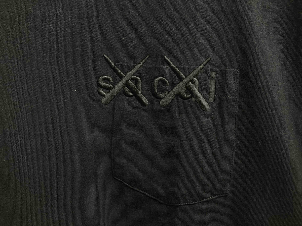 ブラック sacai KAWS／ブラック／21-0285S 半袖Tシャツ_画像4