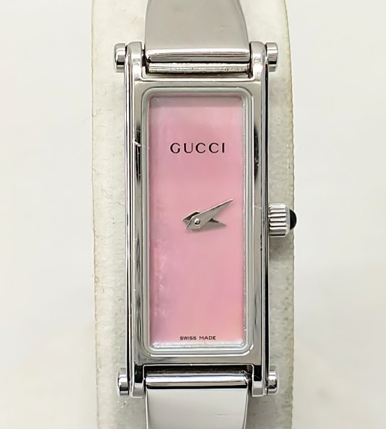 グッチ クォーツ 1500L バングルウォッチ ピンクシェル文字盤 スクエアフェイス レディース腕時計 GUCCI