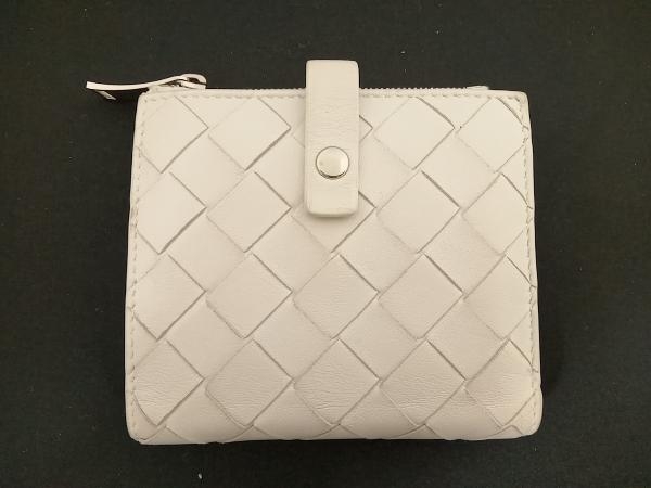 流行に BOTTEGA VENETA/二つ折り財布/608074/イントレチャート