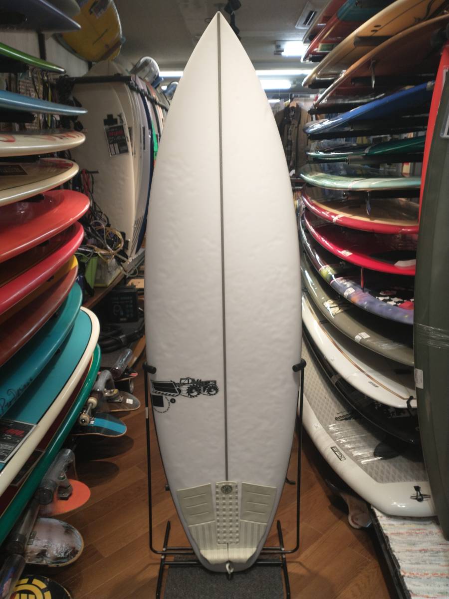 爆買い JS 店舗受取可 茅ヶ崎駅北口店 ショートボードサーフボード 29.0L 5'9' ブラックボックス3 ジェイエス 5’9” BLACKBOX3 5.8フィート~