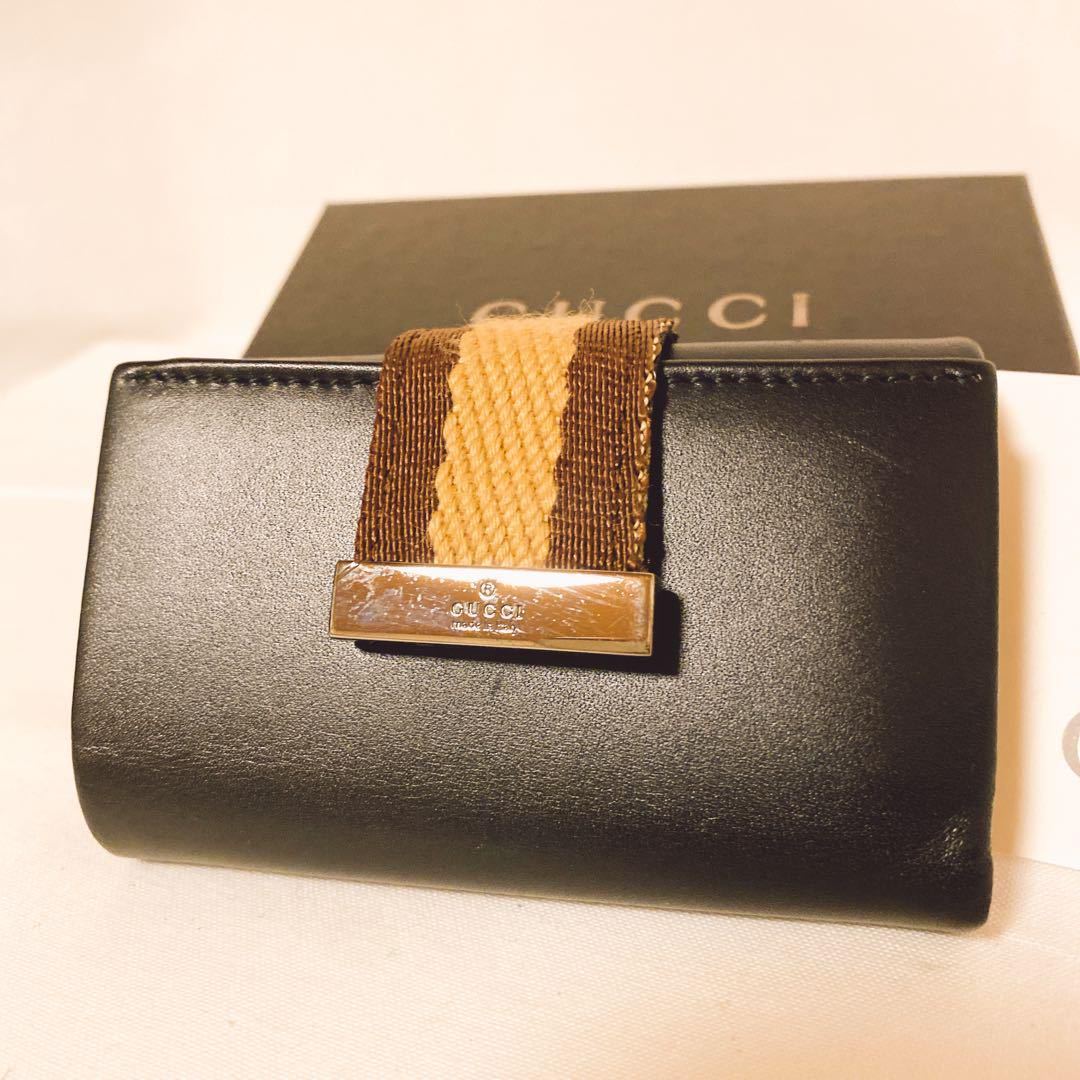 美品 1週間程しか使用していないGUCCIの レザーキーケース グッチ