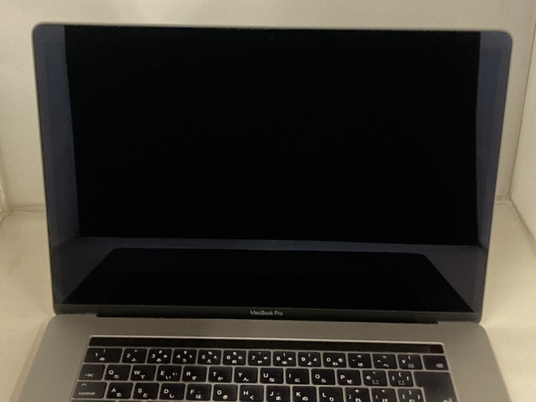 Apple MacBook Pro 15インチ 2017 ノート PC i7-7700HQ 2.80GHz 16GB