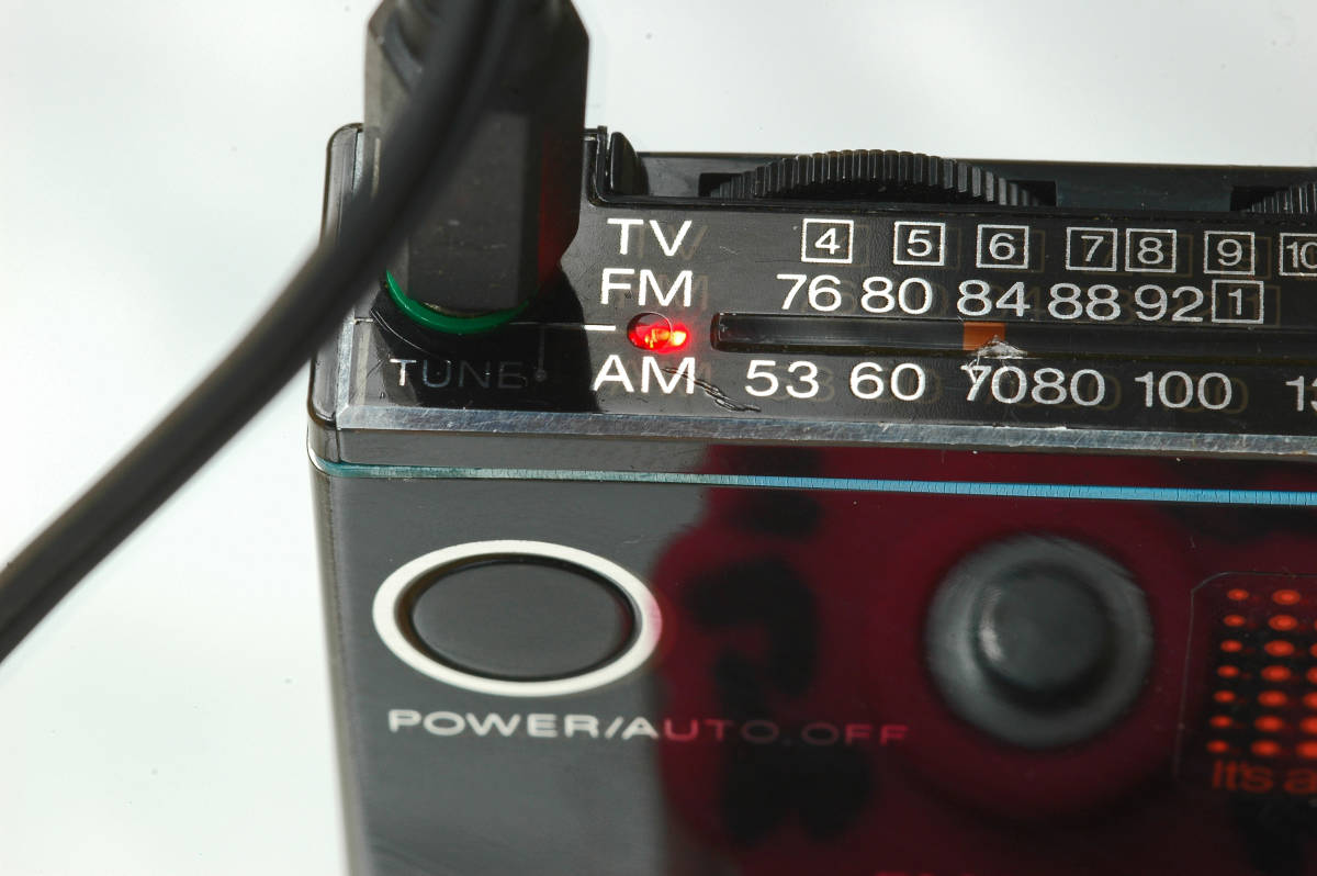 [Vintage] [Delivery Free] SONY AM/FM/TV(VHF1-12) ラジオ　SRF-15V　1987年頃の製品です [tag6666]_画像6