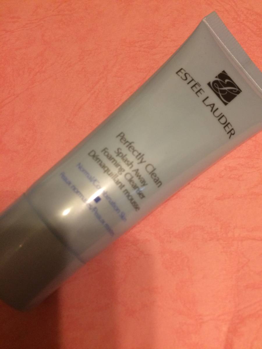 * new goods * Estee Lauder * Perfect clean aspidistra sing foam cleanser *30ml