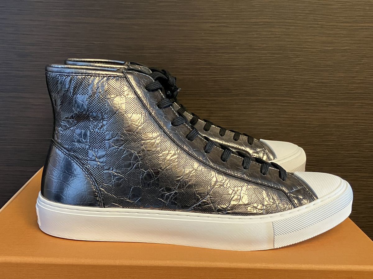 Vuitton ハイカットスニーカー 8/9/27 モノグラムメタリックシルバー