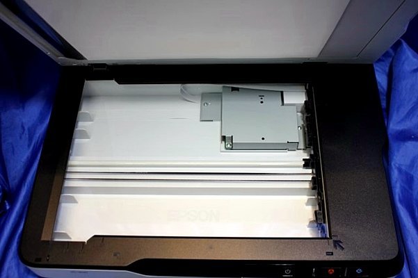 【総スキャン枚数３１３４枚】EPSON/ A4 フラットベッドスキャナー ★DS-1630/USB3.0ケーブル付き★　44588Y_画像5