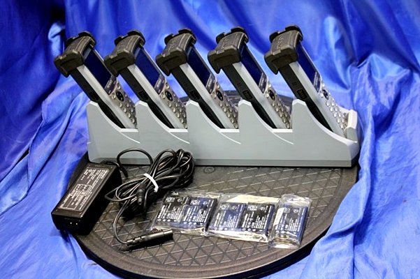 KEYENCE タイプハンディターミナル ☆BT-1010WB×5台(プロテクタ KEYENCE タイプハンディターミナル ☆BT-1010WB×5台(プロテクタ
