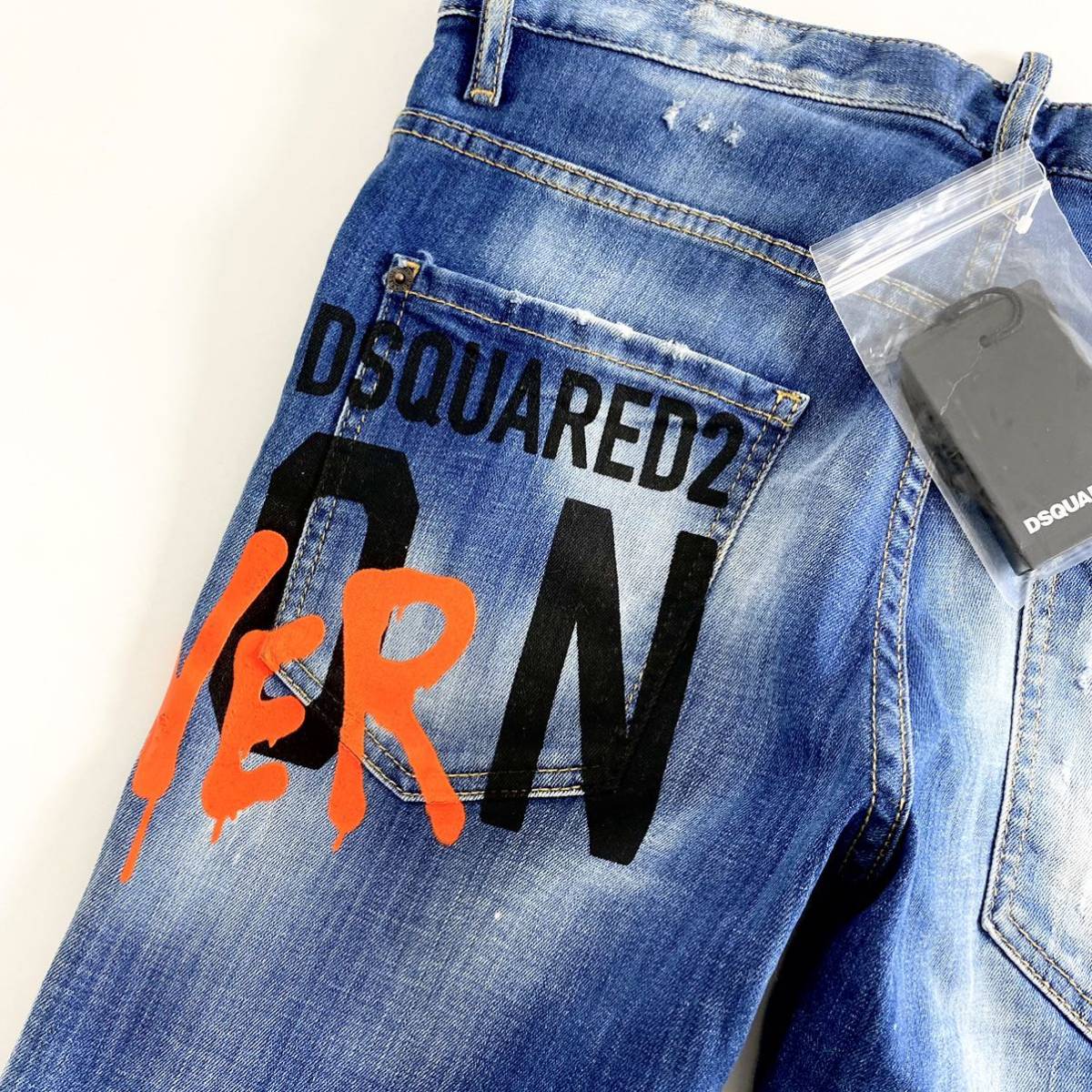 ◯34e29《新品》DSQUARED2 ディースクエアード *ICON MEDIUM WASH SKATER JEANS* ペイント ダメージ加工 デニムパンツ 48 L メンズ 正規品_画像8