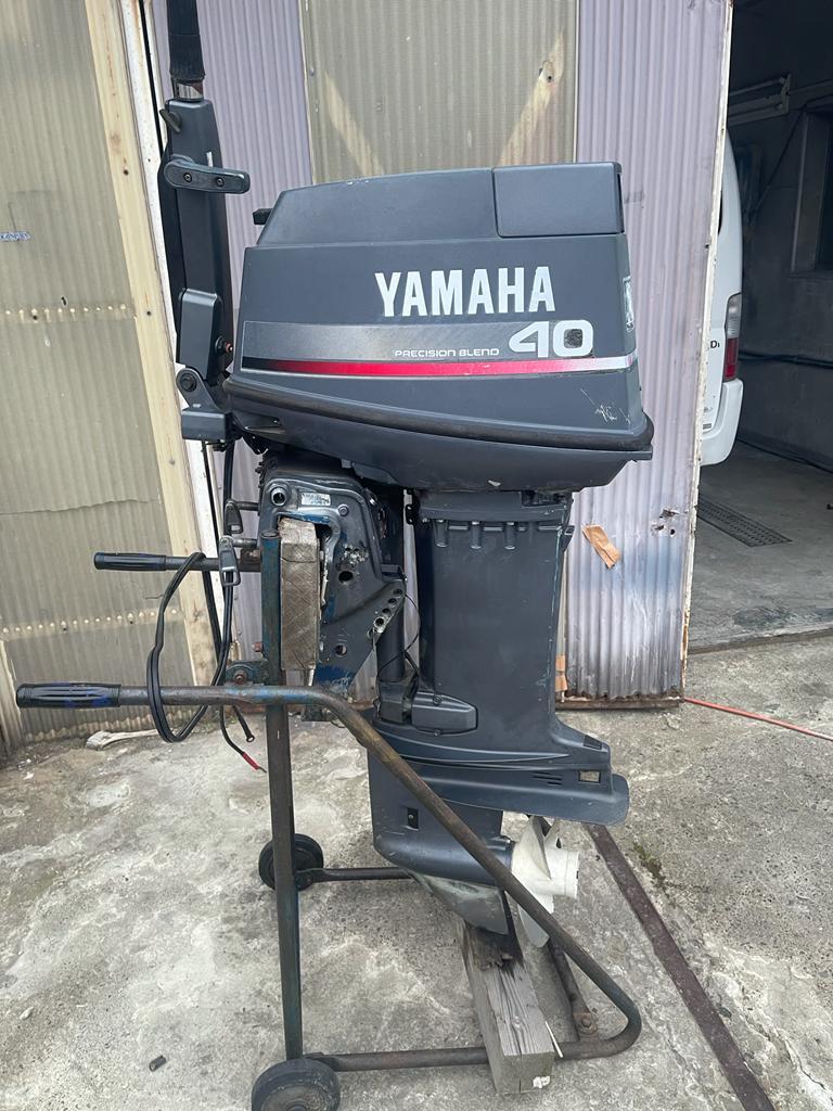 Yamaha 40 ヤマハ 船外機
