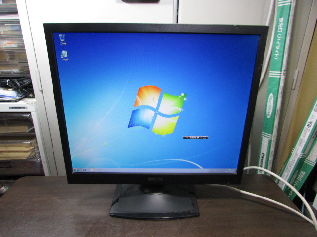 【YMT0839】★I/O DATA LCD-AD199GEB-M 19inch スクエアPC液晶モニター 19inch/1280x1024/VGA/DVI-D★中古_画像1