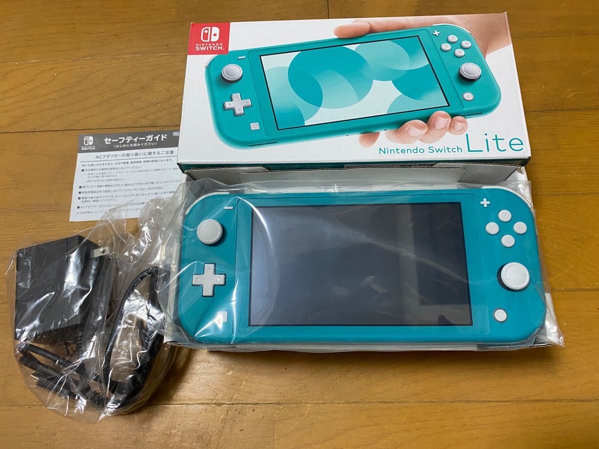 極美品　付属品完備　Nintendo Switch Lite ターコイズ