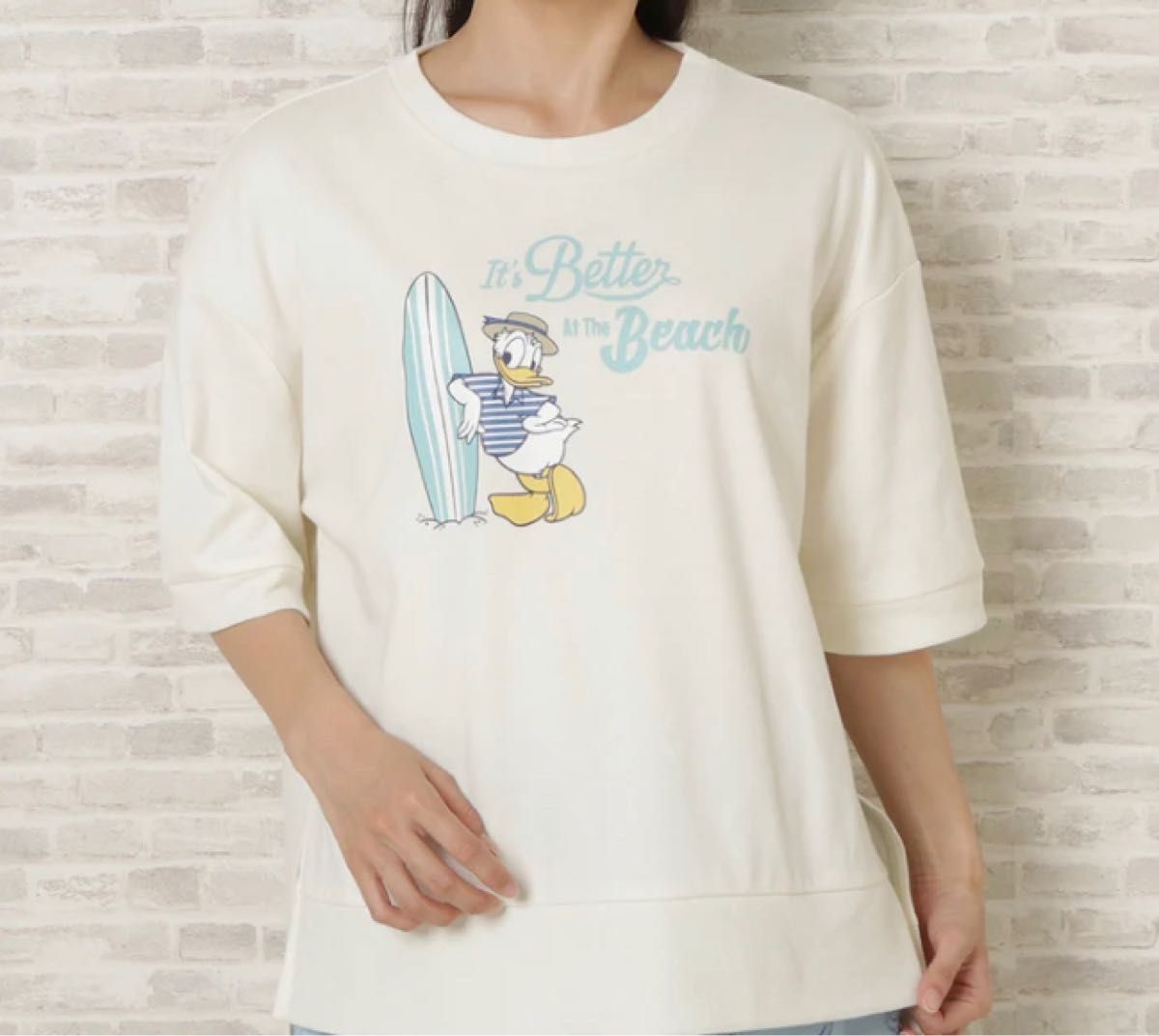 ドナルドダック Tシャツ ディズニー 半袖Tシャツ 新品未使用 チップと