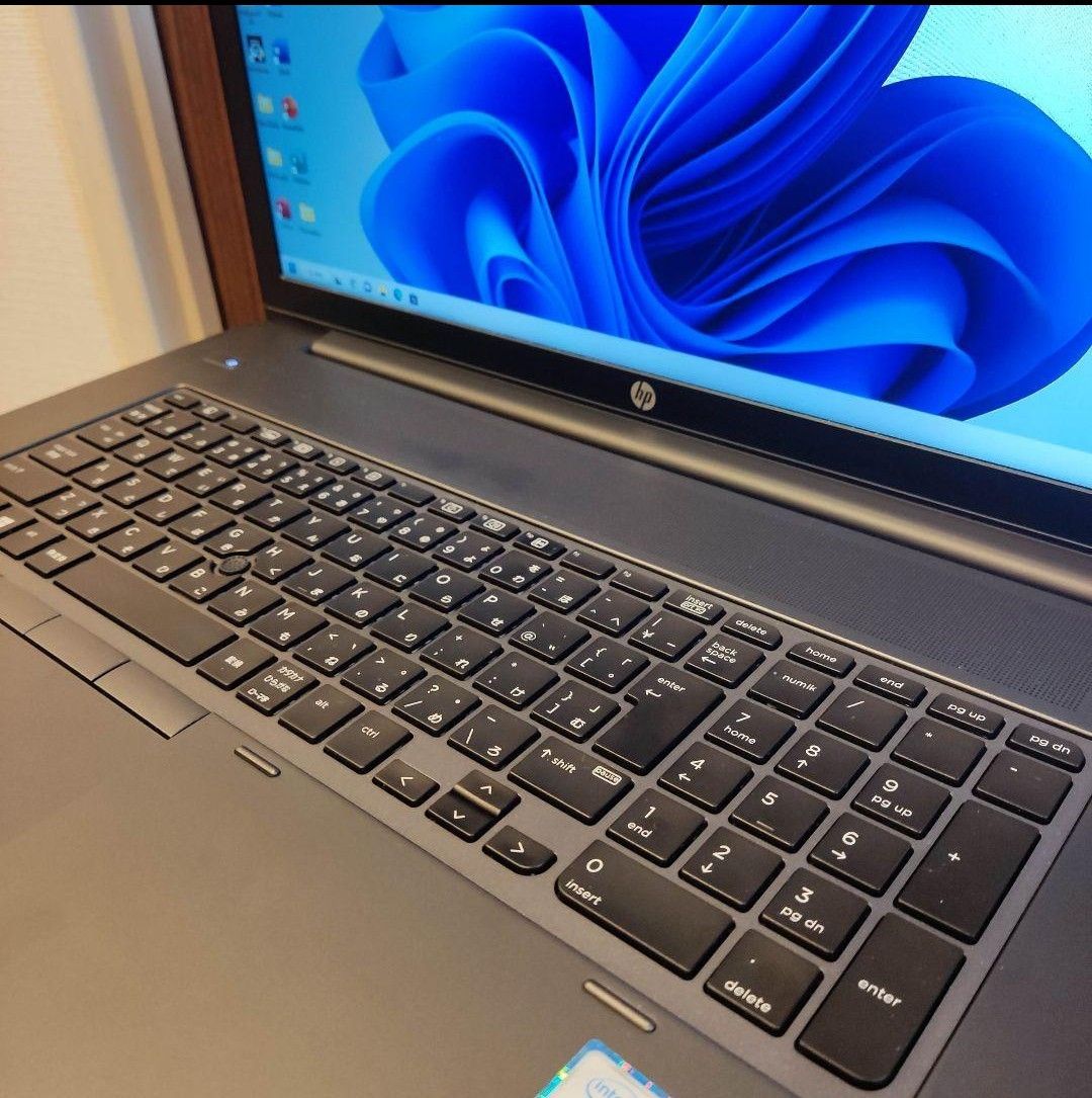 モバイルワークステーション  Core i7 6700hq以上/32GB/ssdM.2新品/office