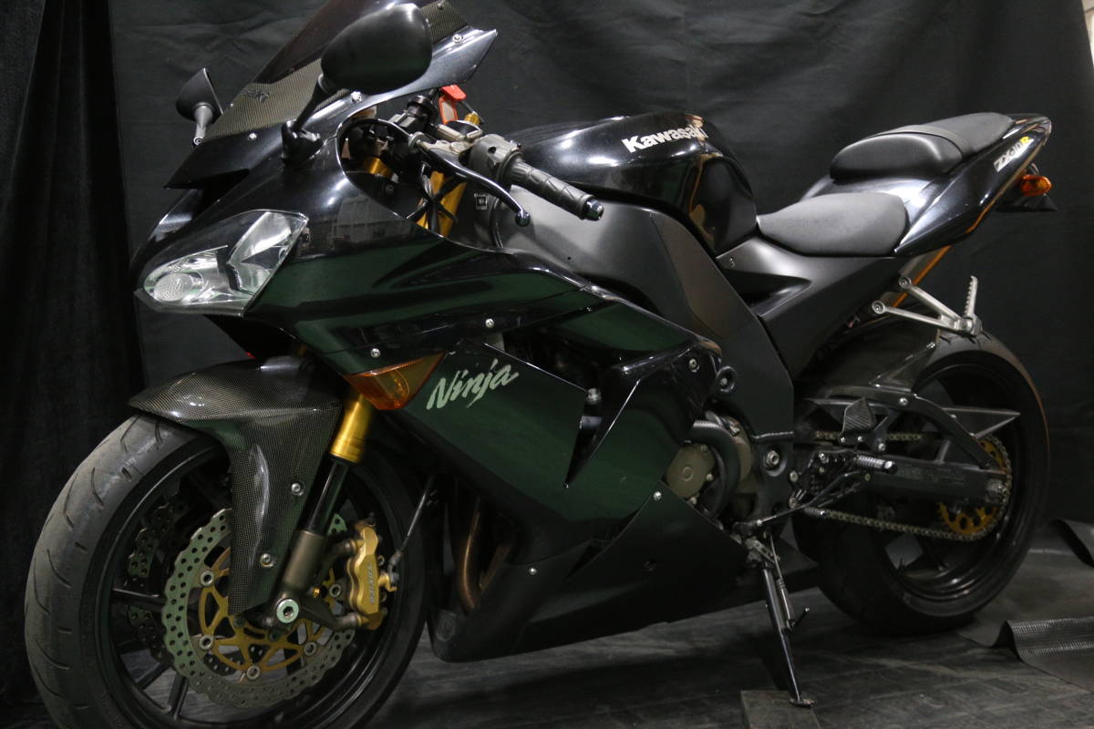 ZX-10R 人気のブラックC型カスタム車両！全国早期納車可能！ZX10R 高価