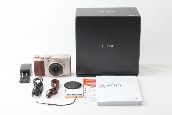 ◇新品同様◇フジフィルム FUJIFILM XF10 シャンパンゴールド 付属品