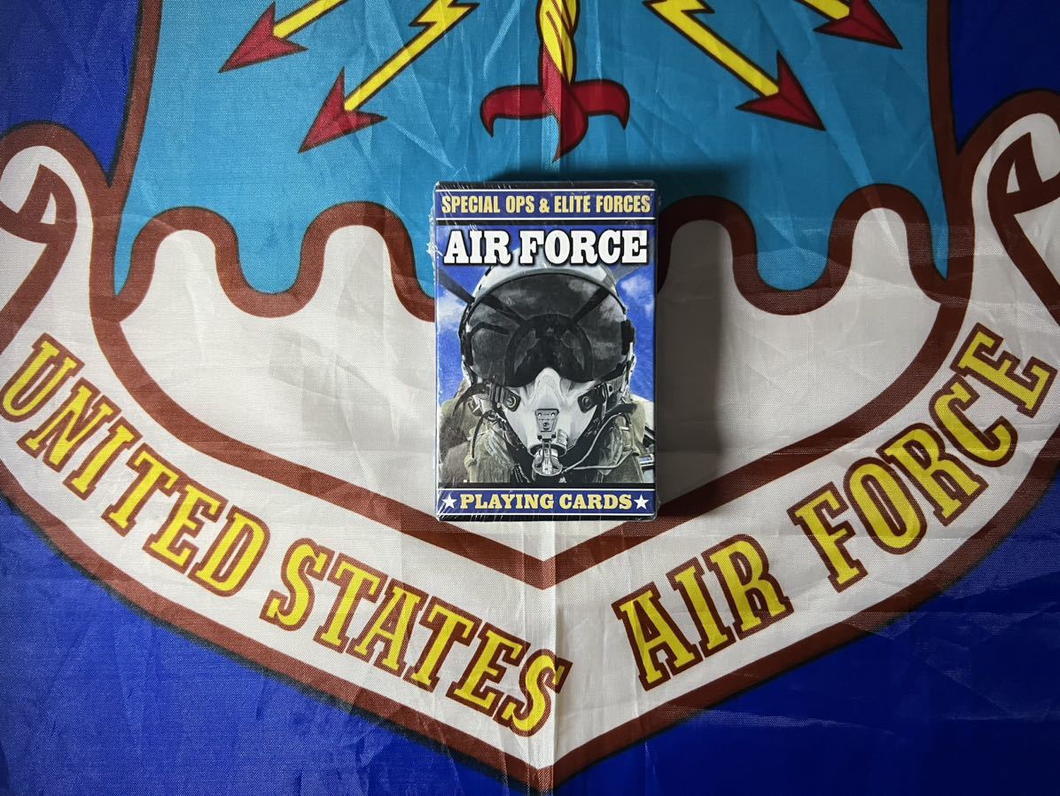 新品未開封　US AIR FORCE SPECIAL OPS&ELITE FORCES トランプ_画像1