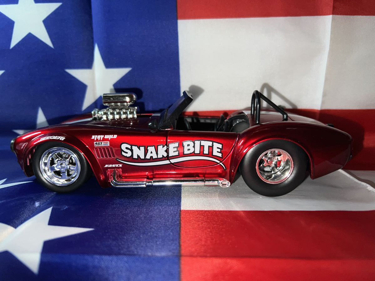 人気No.1 中古美品 1965 TOYS製 RED JADA CAR CAST DIE 1/24 S/C 427 COBRA SHELBY Jada Toys 人気No.1 中古美品 1965 TOYS製 RED JADA CAR CAST DIE 1/24 S/C 427 COBRA SHELBY Jada Toys