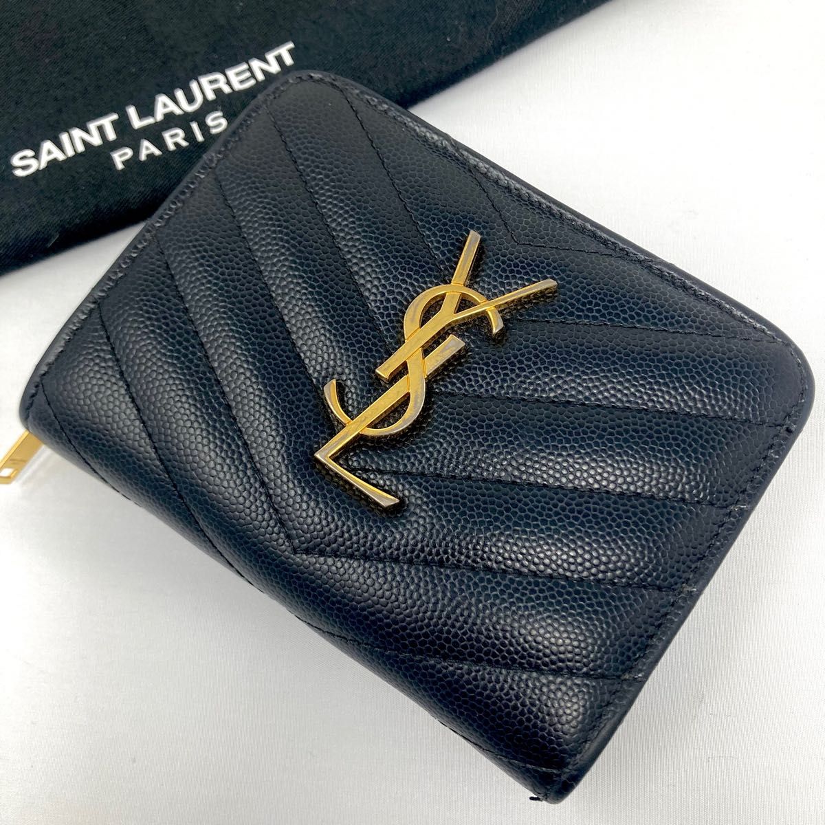 極美品 サンローラン 折り財布 キャビアスキン vステッチ レザー YSL