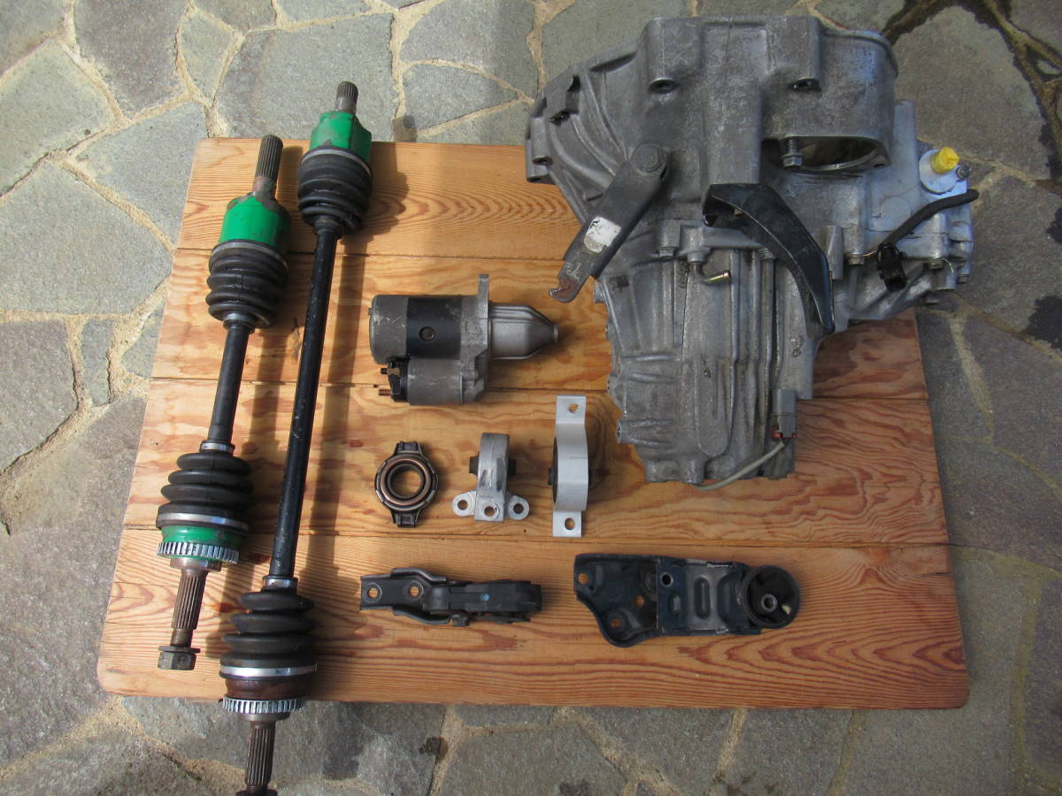超希少!!格安売り切り!K11系マーチ 31V純正3速クロスミッションSET