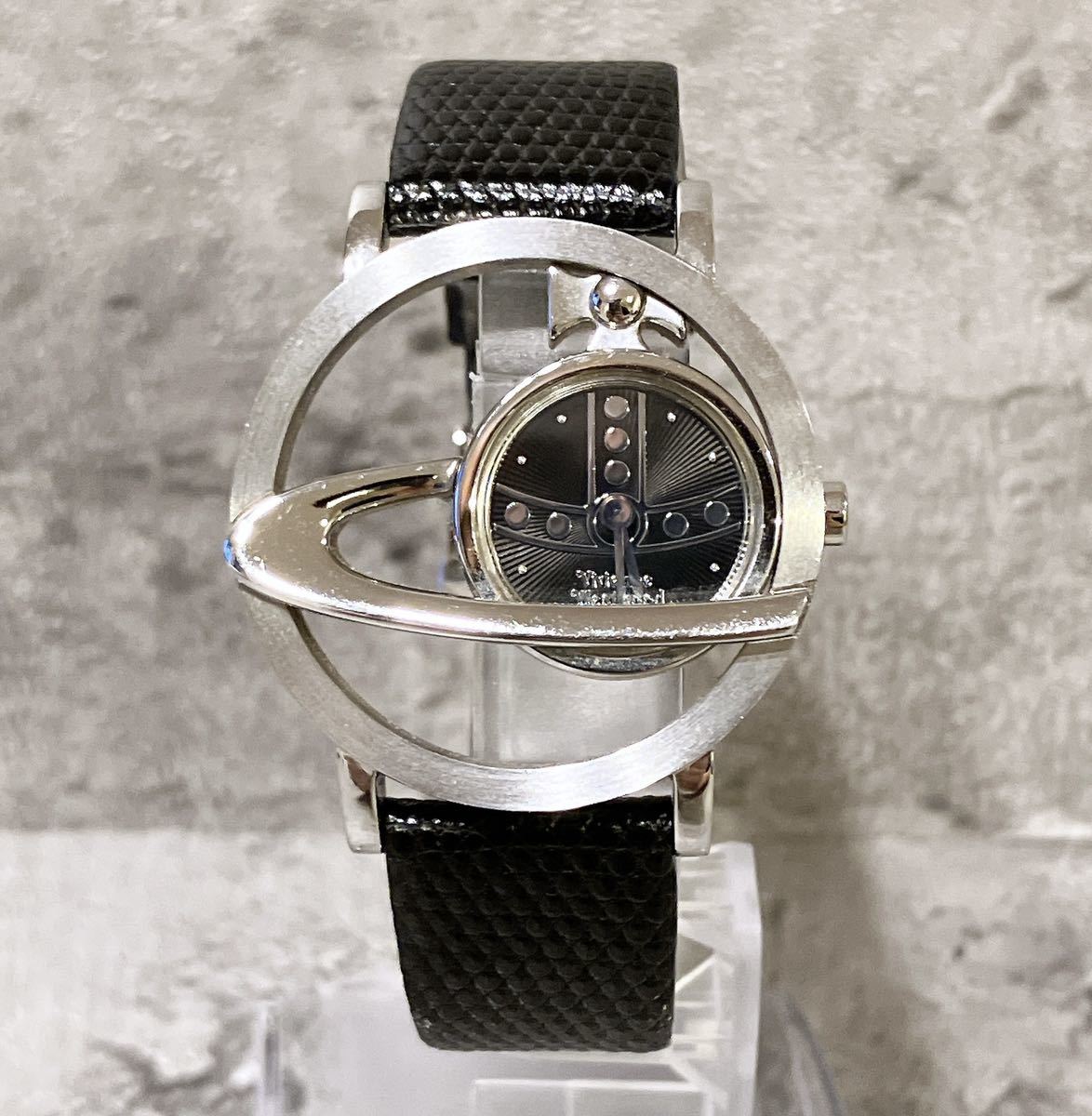 美品 Vivienne Westwood 腕時計 サークルオーブ VW 70A3-