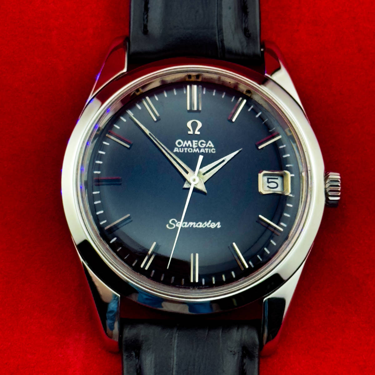 送料無料！ OH済 オメガ シーマスター cal.565 黒文字盤 OMEGA SEAMASTER 1970年 自動巻き アンティーク ビンテージ 昭和レトロ_画像2