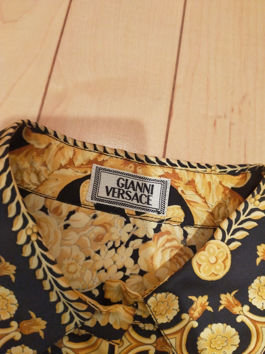 ジャンニヴェルサーチ GIANNI VERSACE 長袖シャツ バロック 100