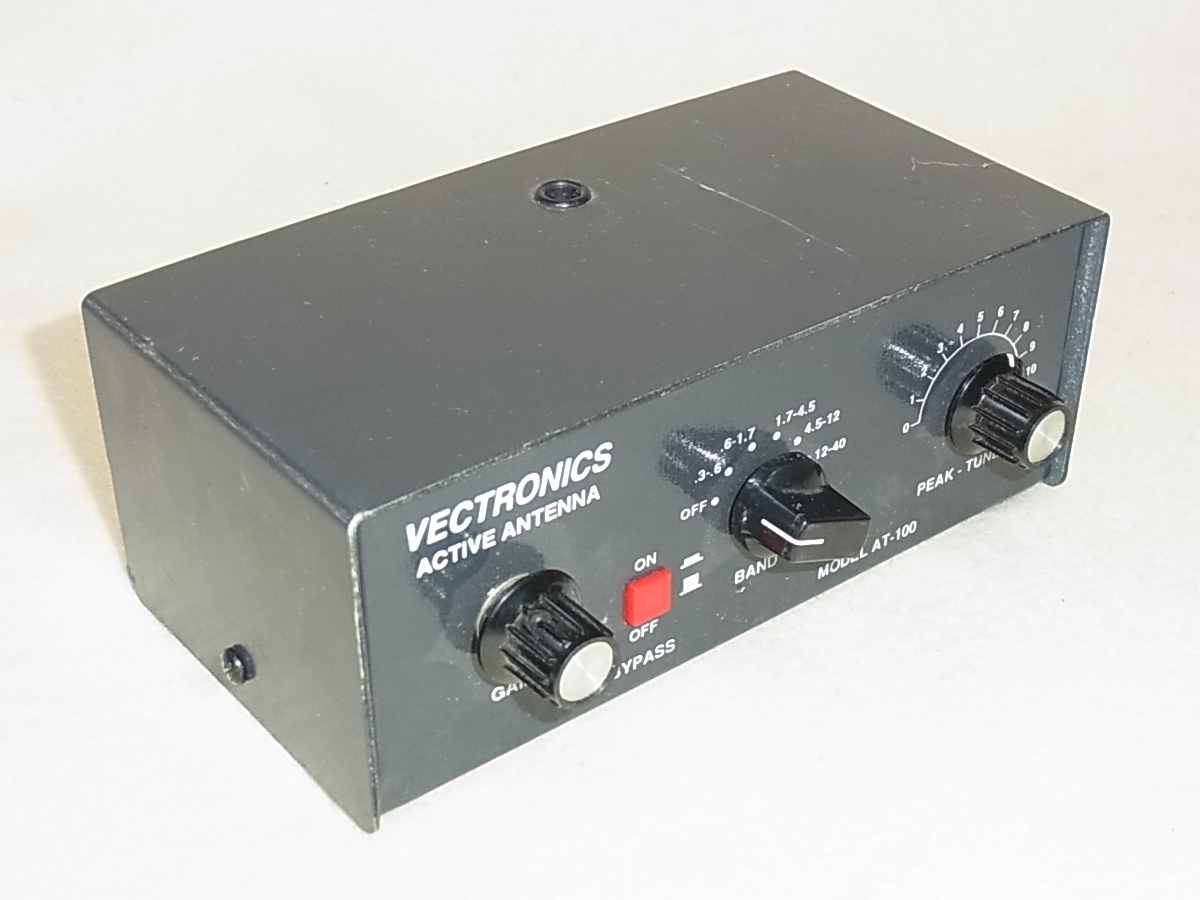 VECTRONICS AT-100 ACTIVE ANTENNA 受信アンプ 300KHz-40MHz 中古品 JChere雅虎拍卖代购